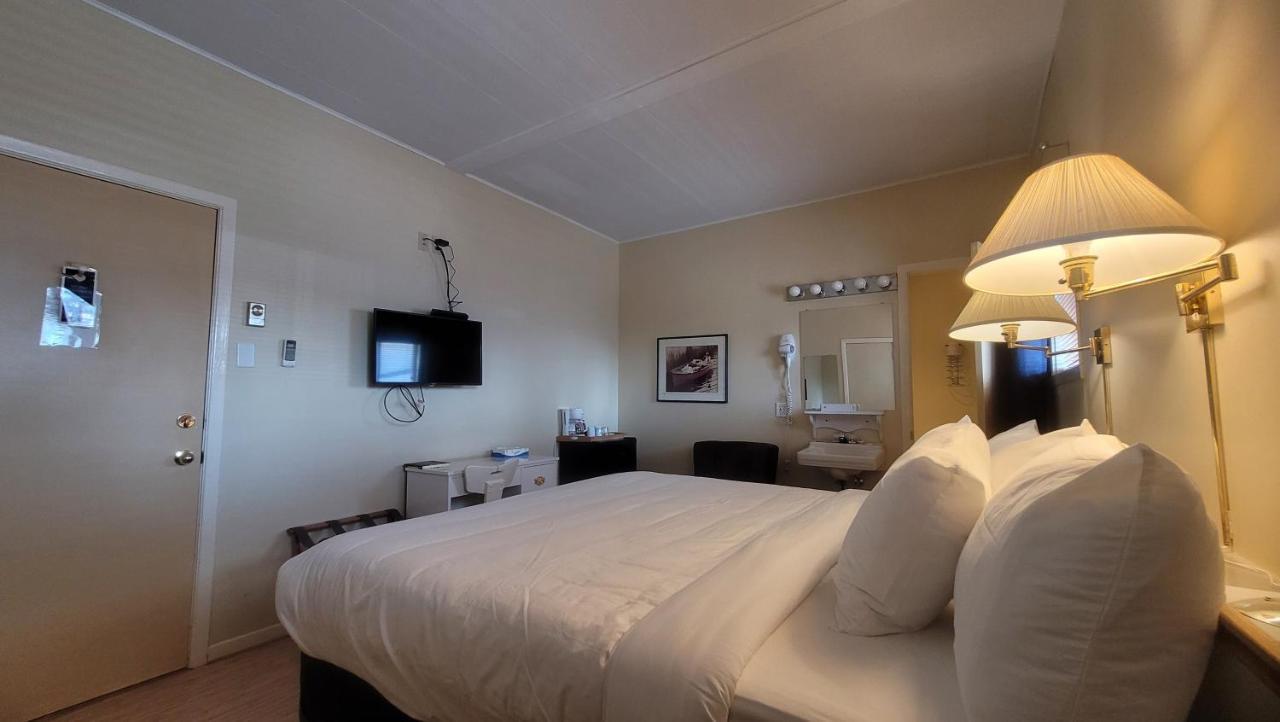 Hotel Aquamer Carleton-sur-Mer Exterior foto